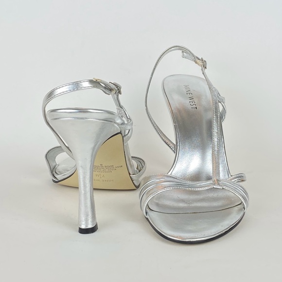 Nine West Silver Twist Heels - Picture 3 of 8